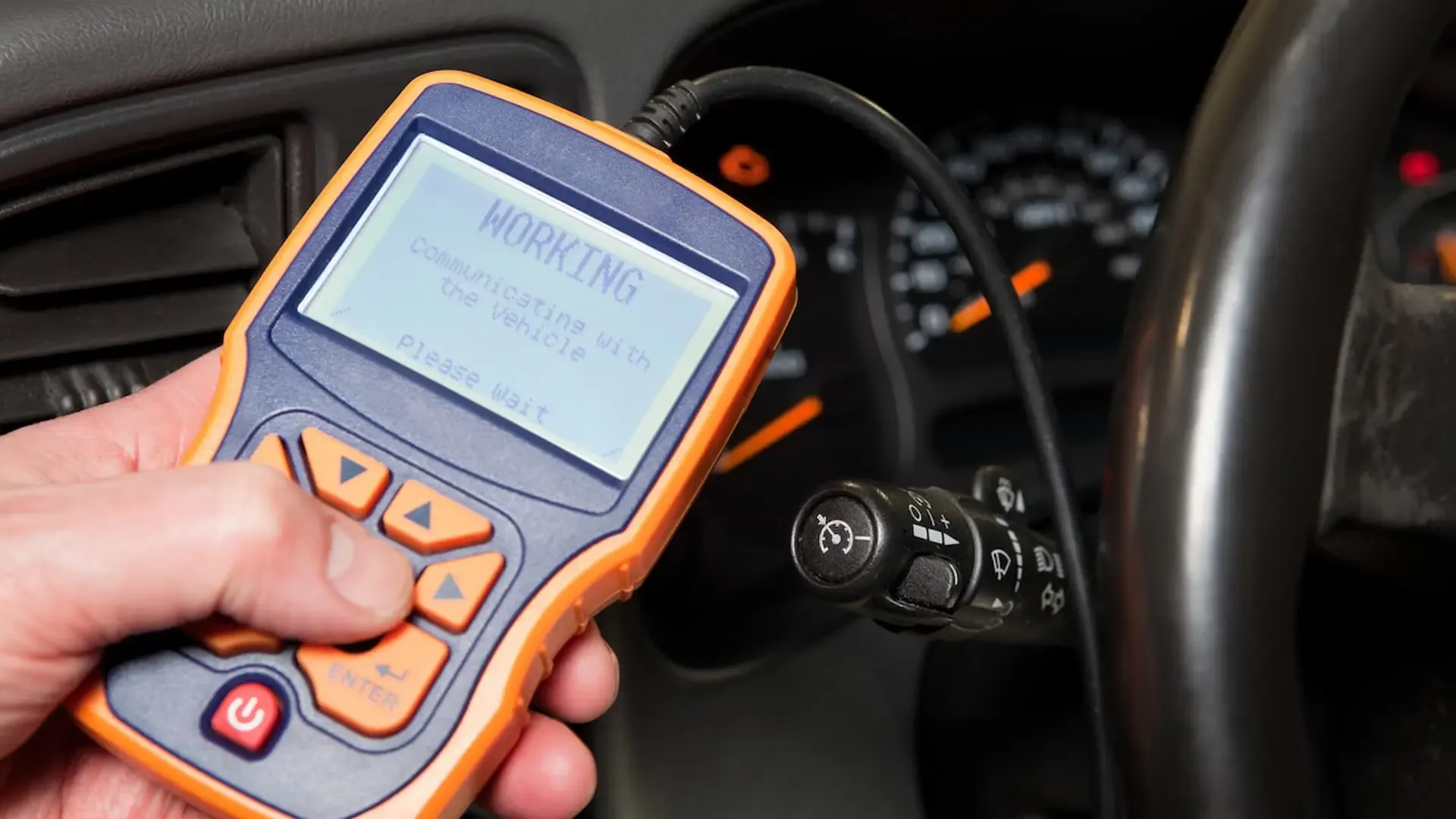 Best OBD2 Scanners: Reviews, Features, and How to Select the Best One